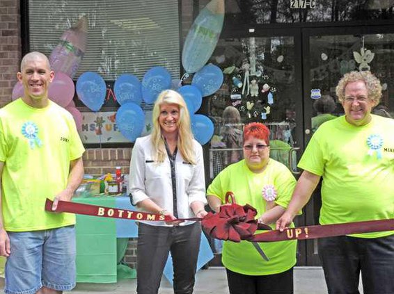 Ribbon cutting 0418