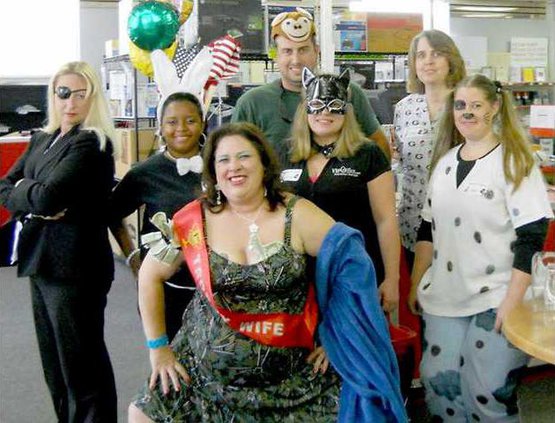 1104 VIP costumes