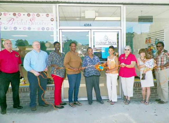 Shower Store Ribbon Cutting