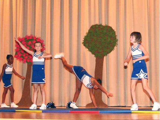 Dance recital 3254
