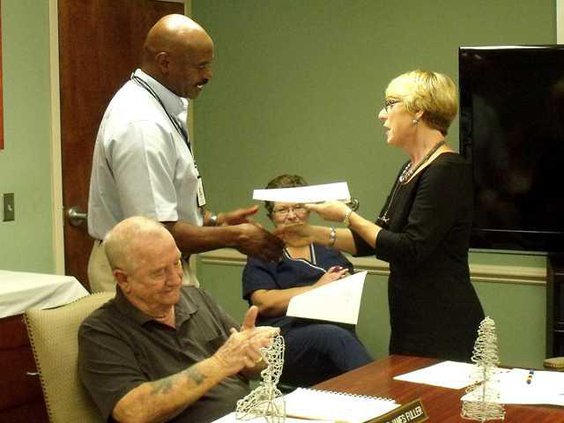 1230 Long service award