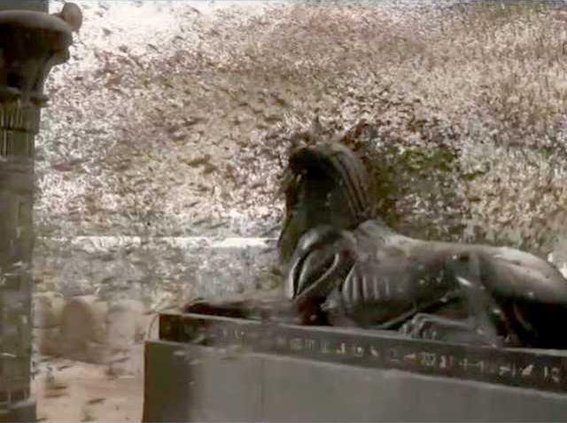 locust in exodus